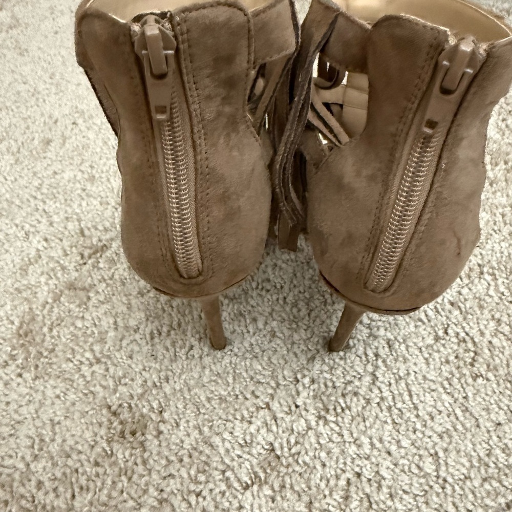 Fringe Tan Women's Sandals - Picture 3 of 6